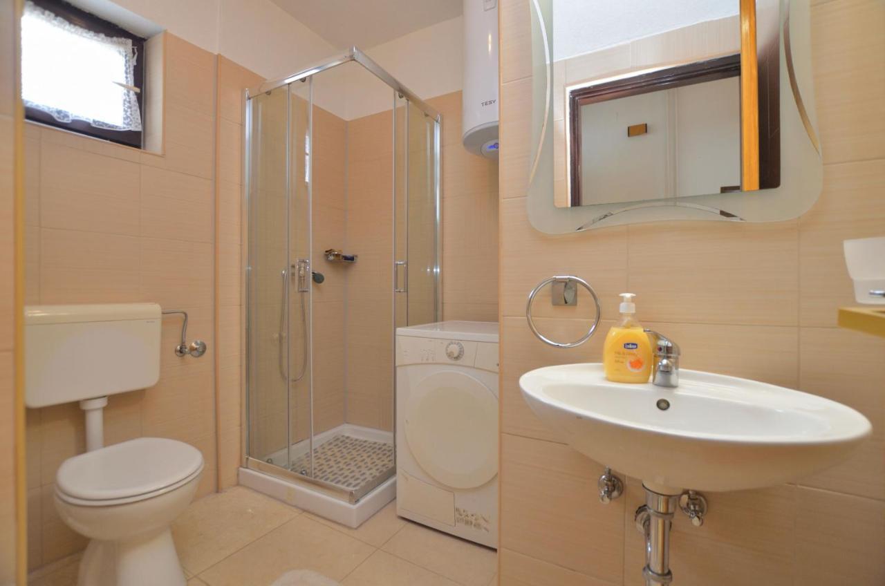 Rooms Tomc Fuskulin ภายนอก รูปภาพ